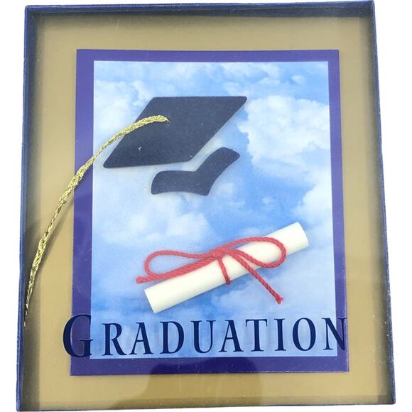 New Seasons Graduation Photo Book - Hold Fast to your Dreams *NEW* - Picture 2 of 15
